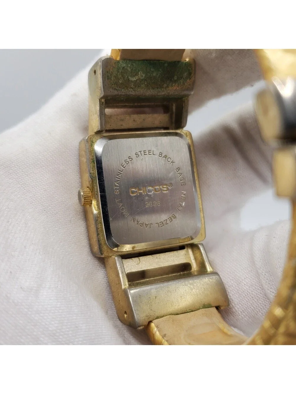 Chicos Quartz Cuff Band Watch Womens 23mm Gold Tone New Battery